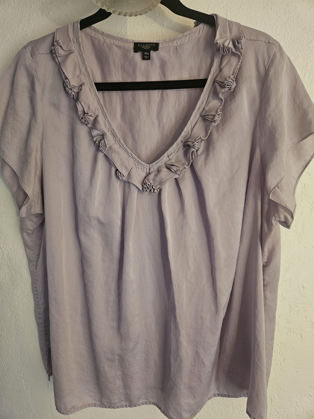 Talbots Lavender Ruffle V-Neck Short Sleeve Blouse